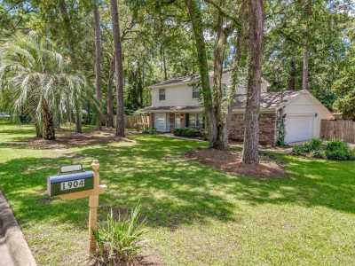 Home For Sale in Tallahassee, Florida