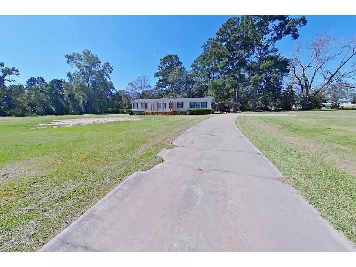 Picture of Home For Sale in Cairo, Georgia, United States