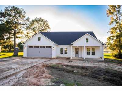 Home For Sale in Thomasville, Georgia