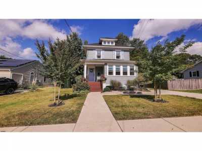 Home For Sale in Linwood, New Jersey