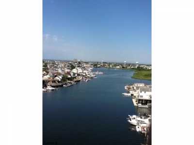 Home For Sale in Ventnor, New Jersey