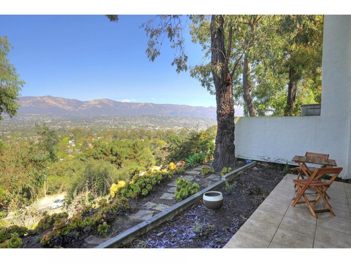 Picture of Home For Sale in Santa Barbara, California, United States