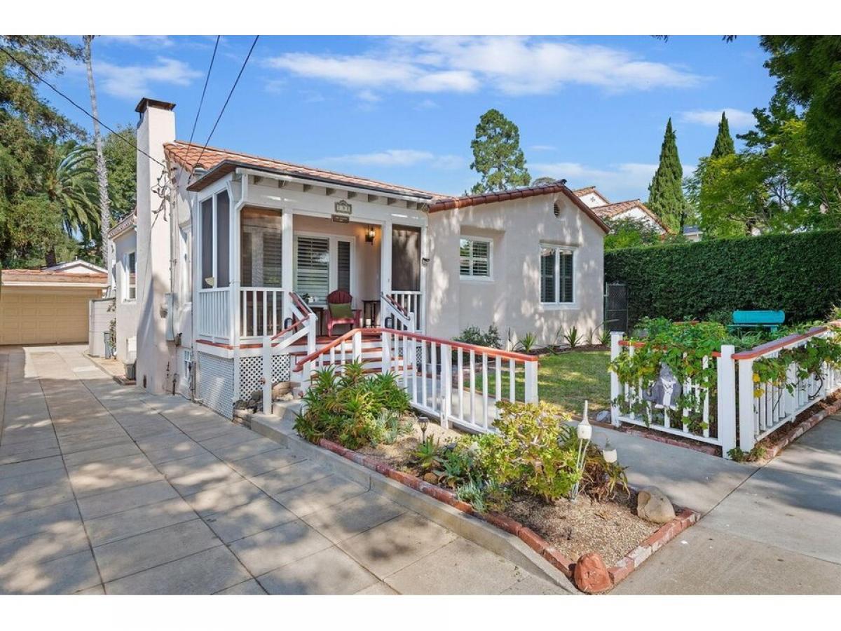 Picture of Home For Sale in Santa Barbara, California, United States