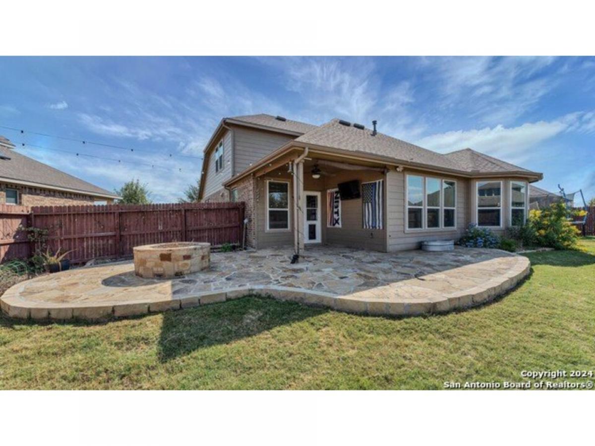 Picture of Home For Sale in New Braunfels, Texas, United States