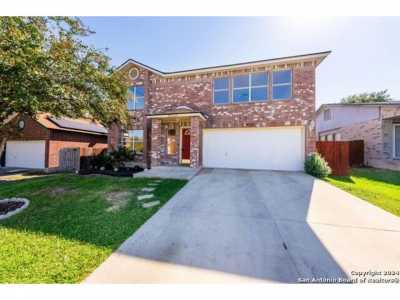 Home For Sale in Converse, Texas