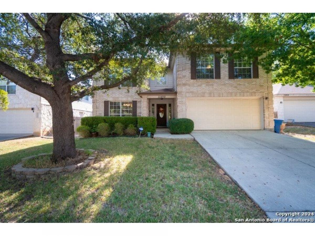 Picture of Home For Sale in Helotes, Texas, United States