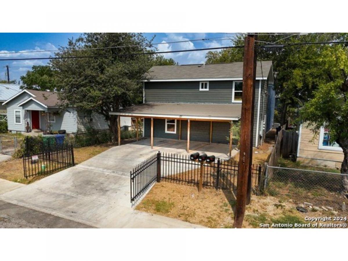 Picture of Home For Rent in San Antonio, Texas, United States