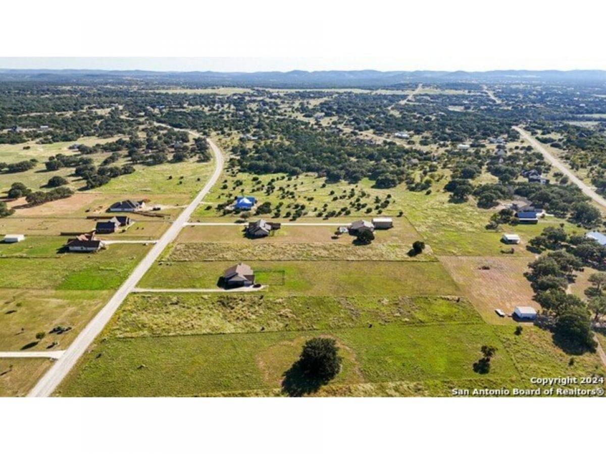 Picture of Residential Land For Sale in Bandera, Texas, United States