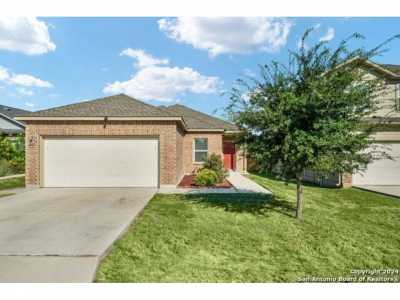 Home For Sale in Converse, Texas