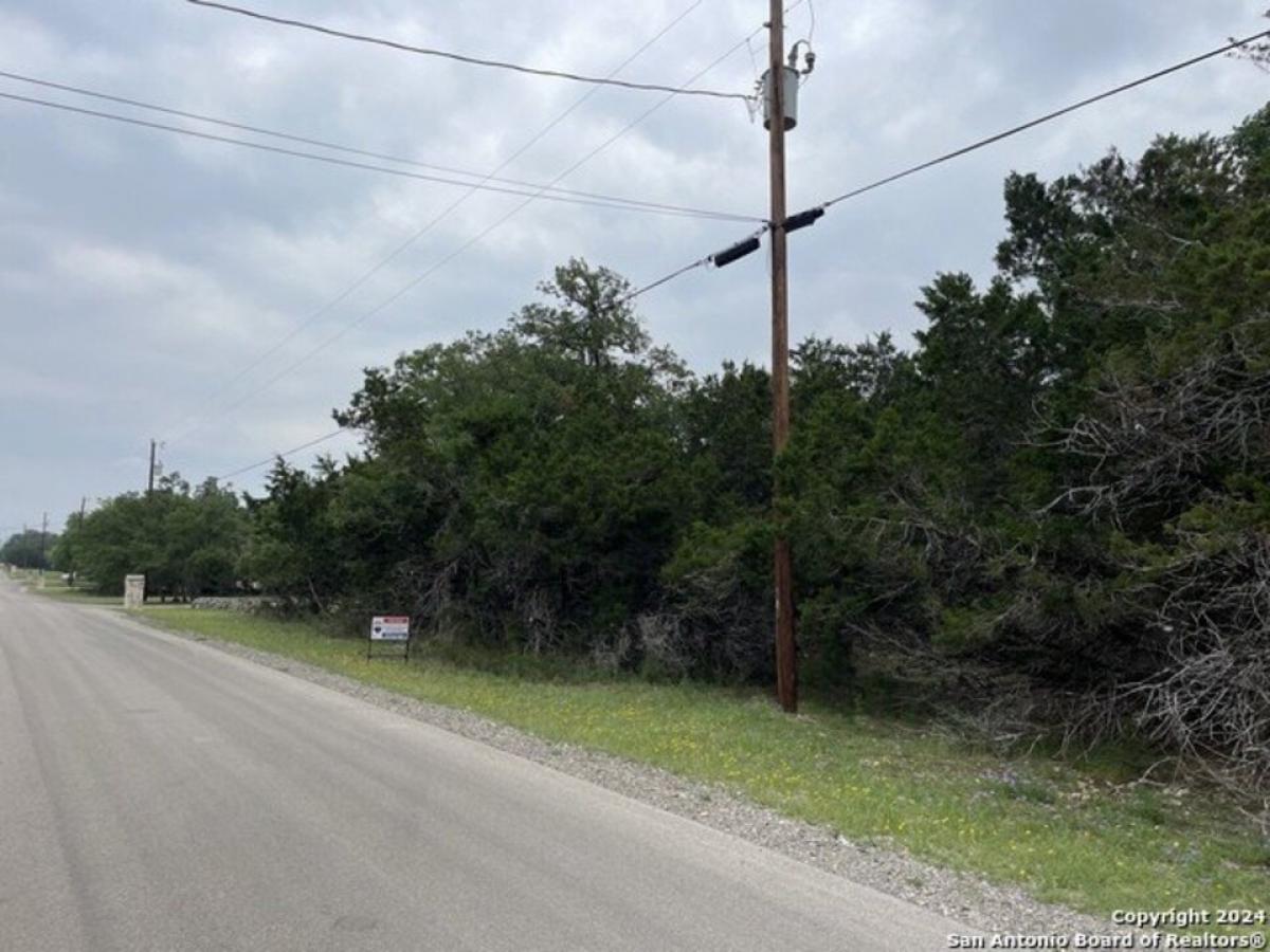 Picture of Residential Land For Sale in Spring Branch, Texas, United States