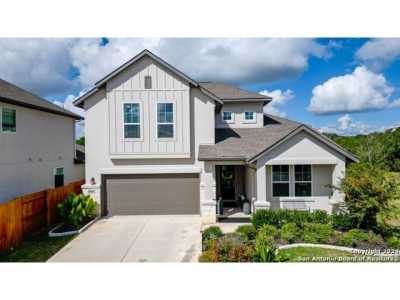 Home For Sale in New Braunfels, Texas