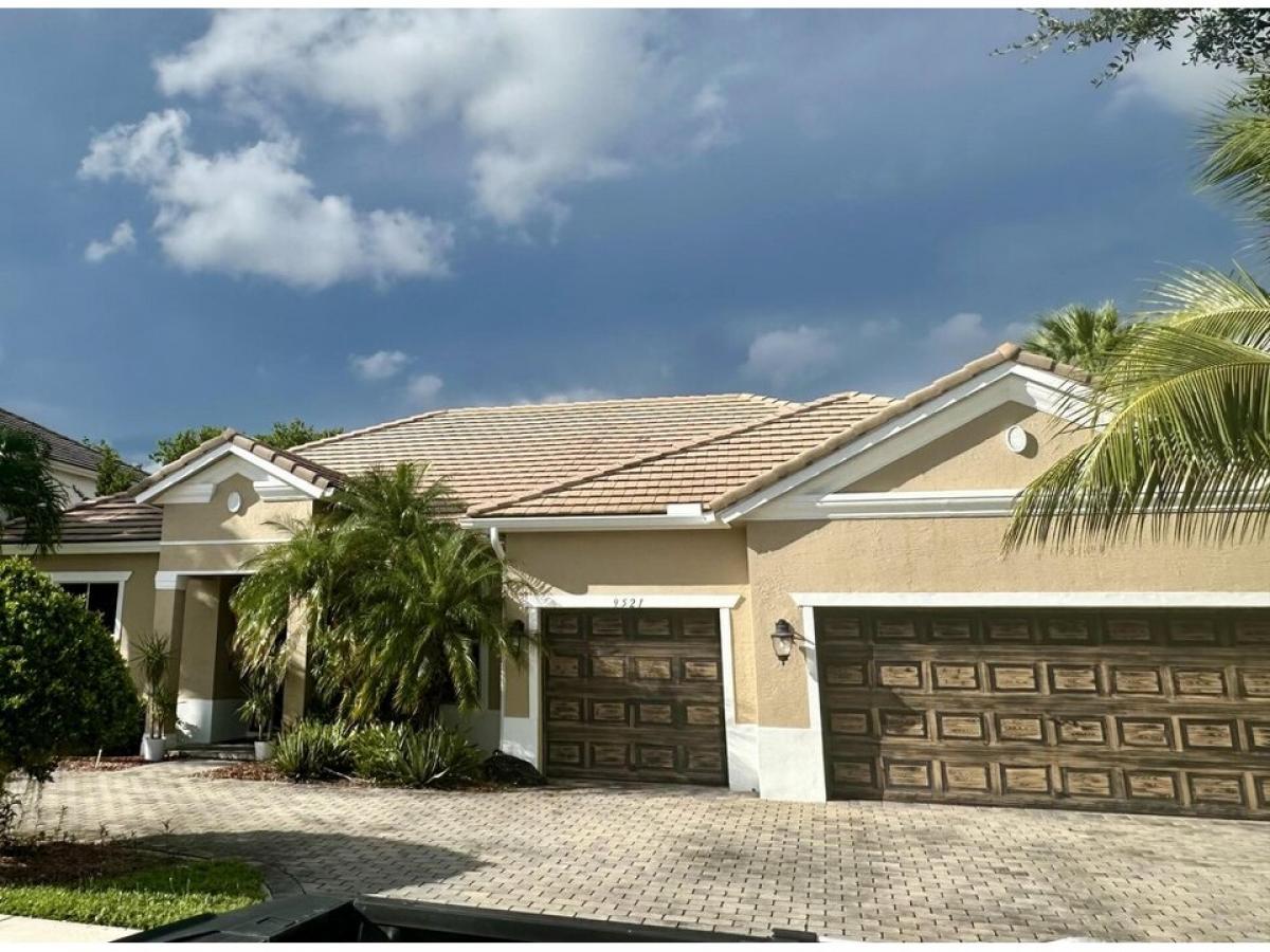 Picture of Home For Sale in Lake Worth, Florida, United States