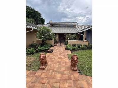 Home For Sale in Stuart, Florida