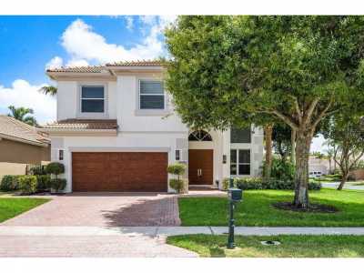 Home For Rent in Delray Beach, Florida