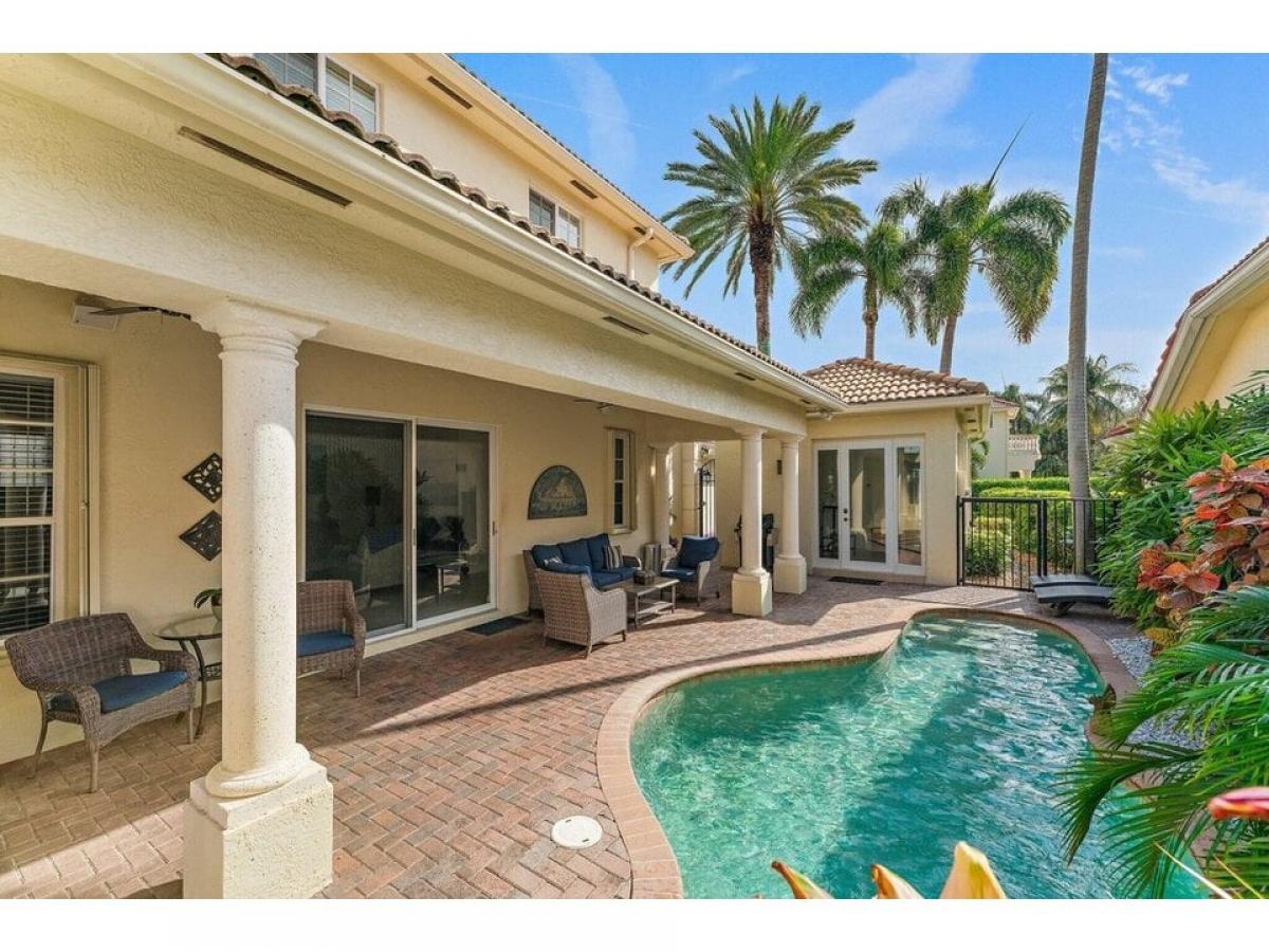 Picture of Home For Sale in North Palm Beach, Florida, United States