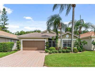 Home For Sale in Boynton Beach, Florida