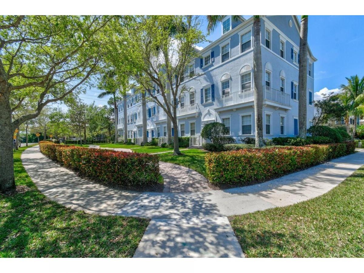 Picture of Home For Sale in Jupiter, Florida, United States