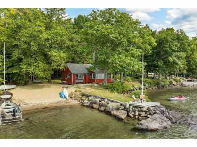 Home For Sale in Moultonborough, New Hampshire