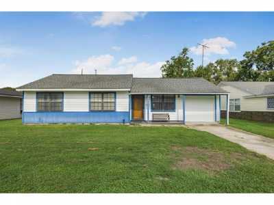 Home For Sale in Baytown, Texas