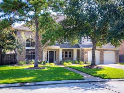 Home For Sale in Cypress, Texas