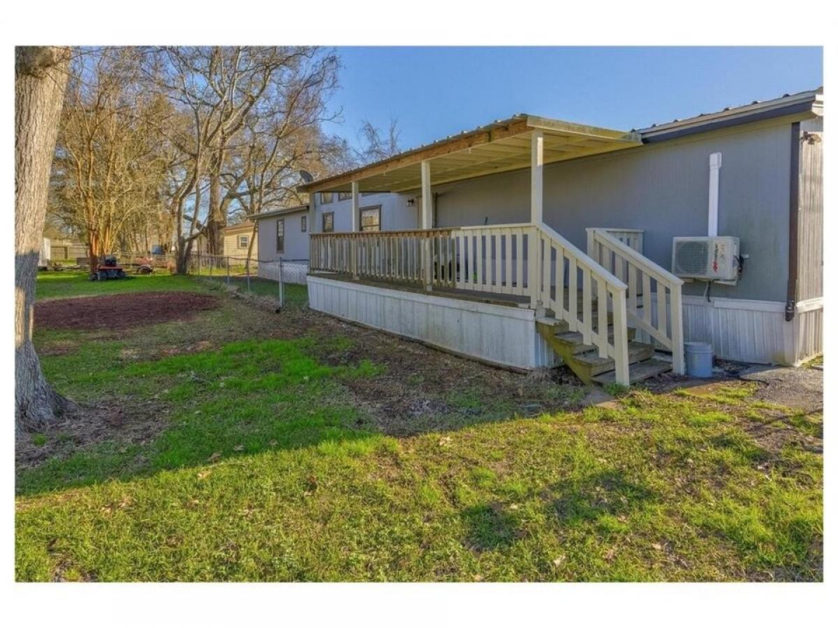 Picture of Home For Sale in Baytown, Texas, United States