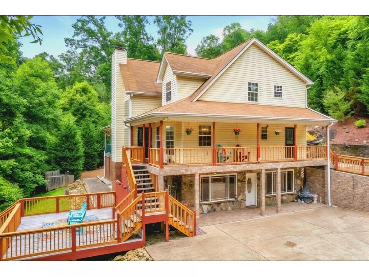 Picture of Home For Sale in Ooltewah, Tennessee, United States