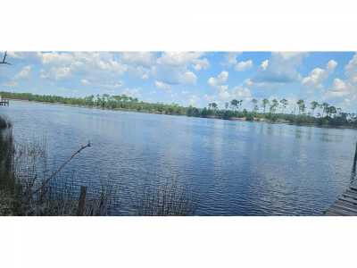 Home For Sale in Carrabelle, Florida