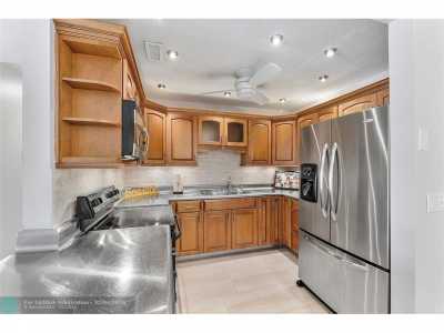 Home For Sale in Fort Lauderdale, Florida