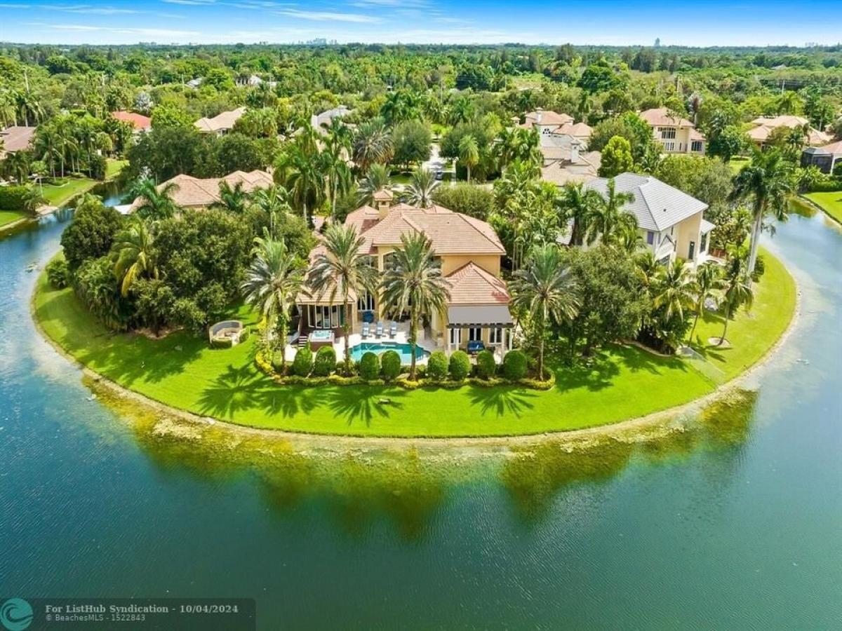 Picture of Home For Sale in Davie, Florida, United States