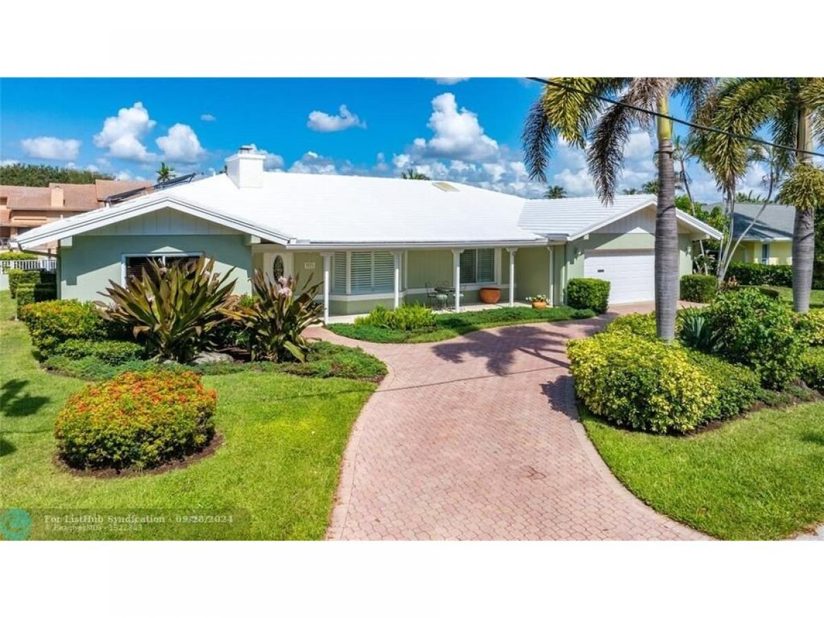 Picture of Home For Sale in Lighthouse Point, Florida, United States