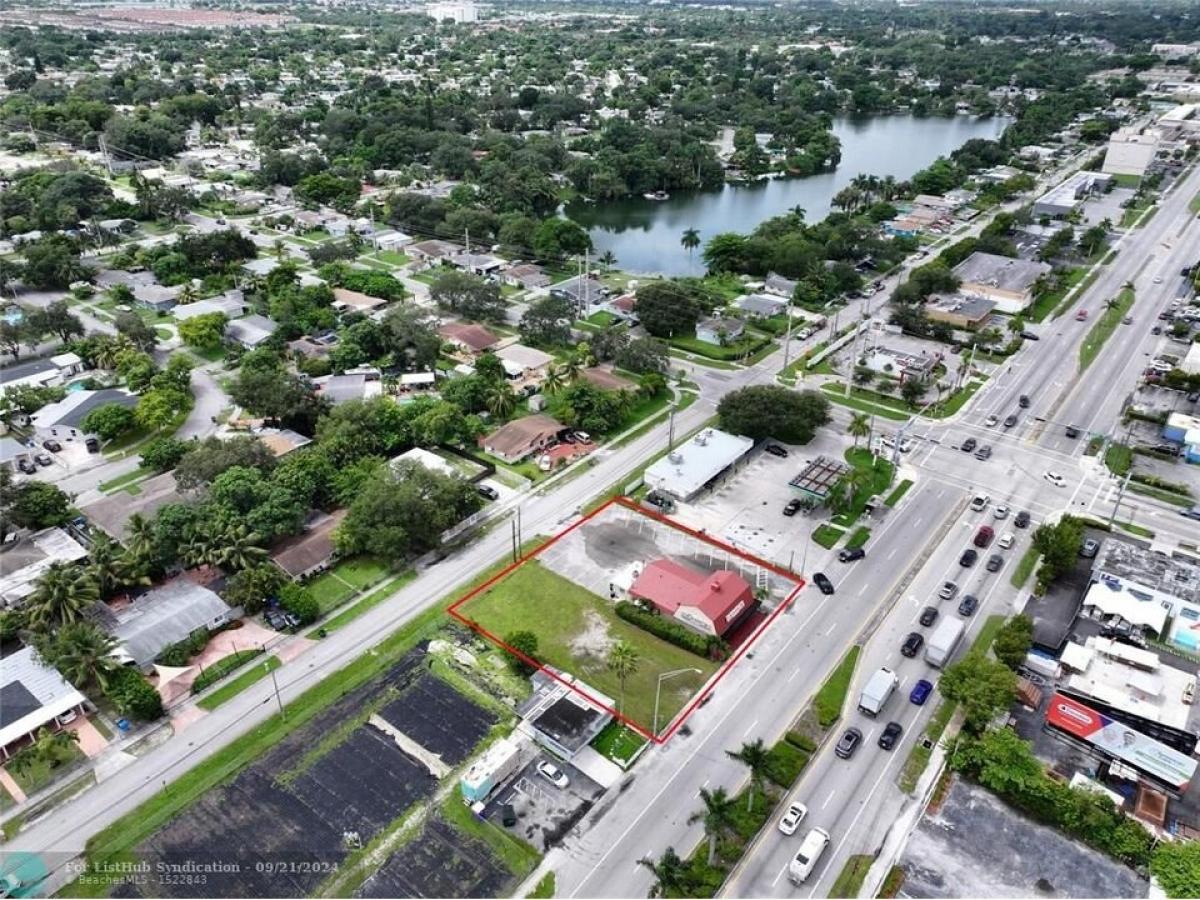 Picture of Home For Sale in Pembroke Park, Florida, United States