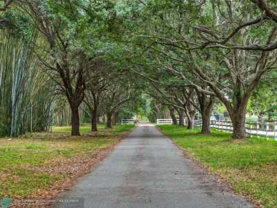 Residential Land For Sale in Southwest Ranches, Florida