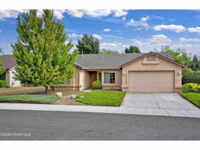 Home For Sale in Prescott Valley, Arizona