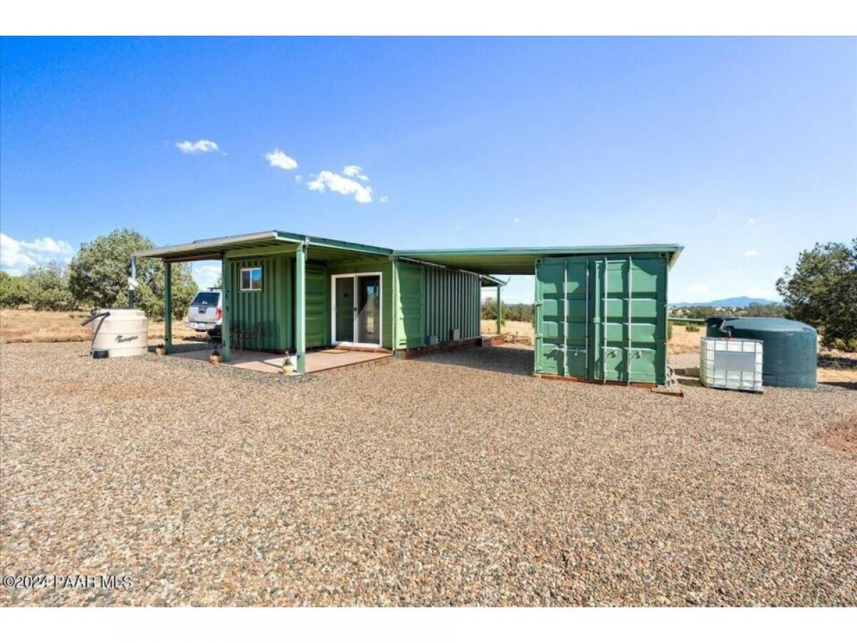 Picture of Home For Sale in Ash Fork, Arizona, United States