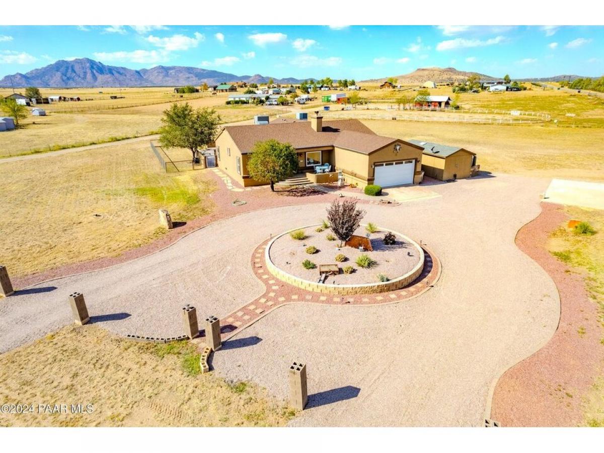 Picture of Home For Sale in Chino Valley, Arizona, United States