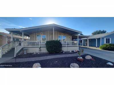 Home For Sale in Dewey-Humboldt, Arizona