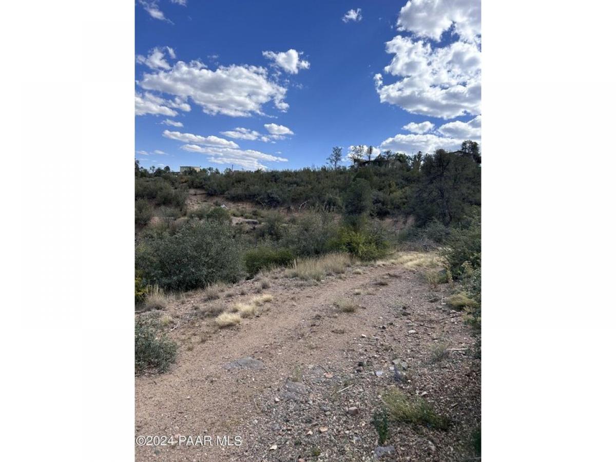 Picture of Residential Land For Sale in Prescott, Arizona, United States