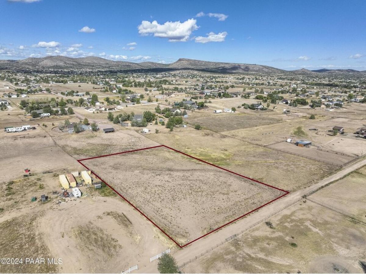 Picture of Residential Land For Sale in Chino Valley, Arizona, United States