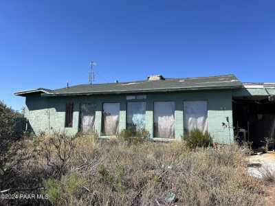 Home For Sale in Dewey-Humboldt, Arizona