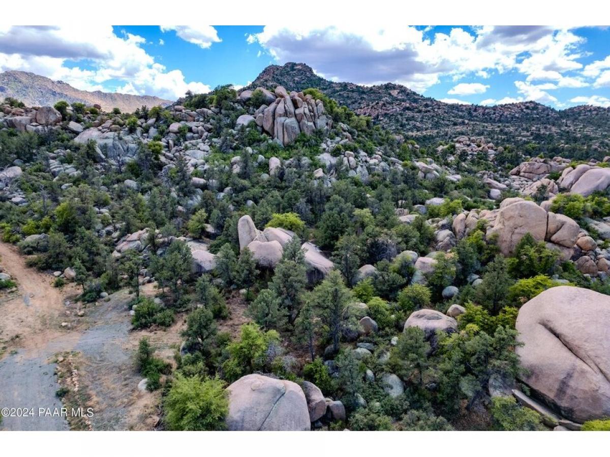 Picture of Residential Land For Sale in Prescott, Arizona, United States