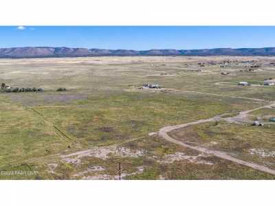 Residential Land For Sale in Paulden, Arizona