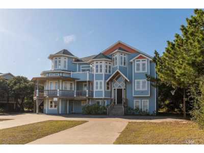 Home For Sale in Corolla, North Carolina