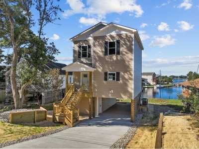 Home For Sale in Kill Devil Hills, North Carolina