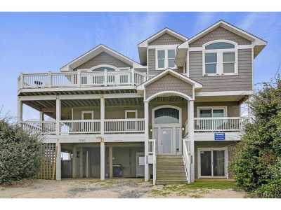 Home For Sale in Corolla, North Carolina