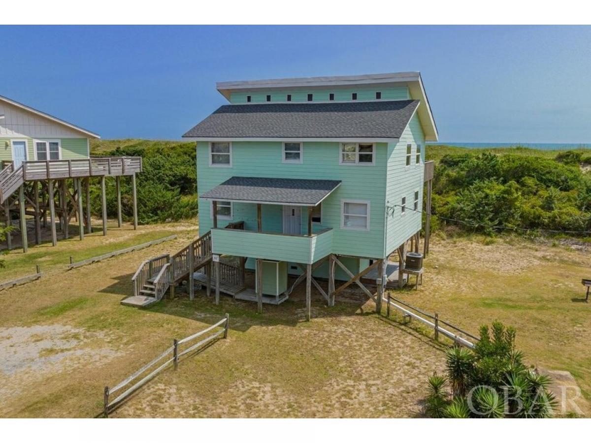 Picture of Home For Sale in Avon, North Carolina, United States