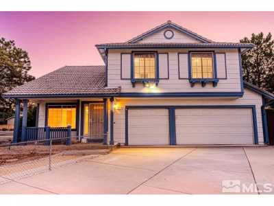 Home For Sale in Sparks, Nevada