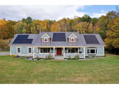 Home For Sale in Tunbridge, Vermont