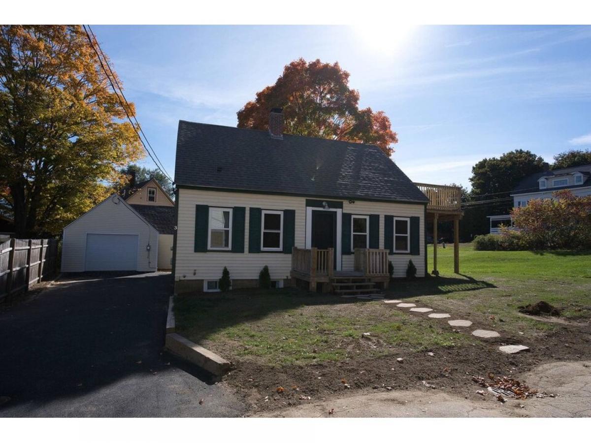 Picture of Home For Sale in Boscawen, New Hampshire, United States