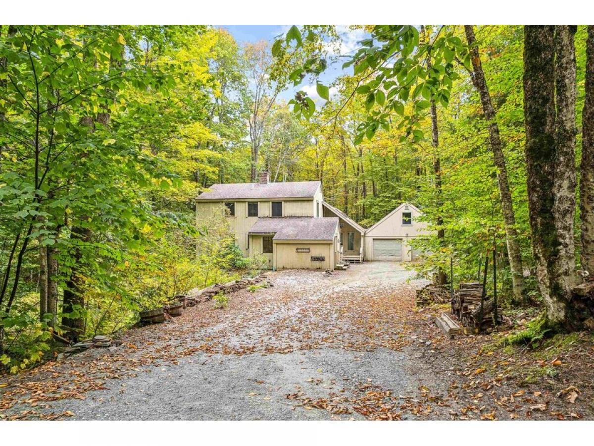 Picture of Home For Sale in Enfield, New Hampshire, United States