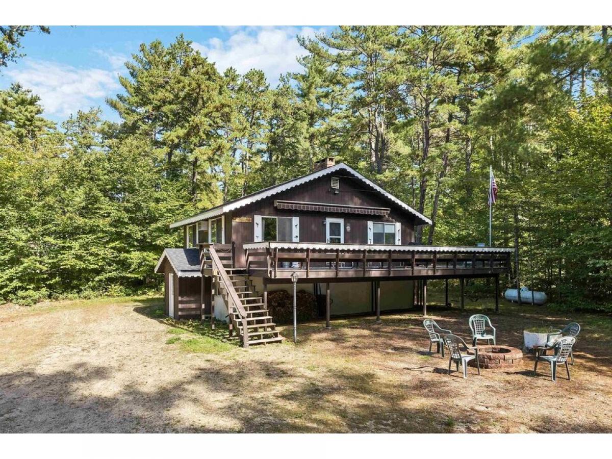 Picture of Home For Sale in Tamworth, New Hampshire, United States